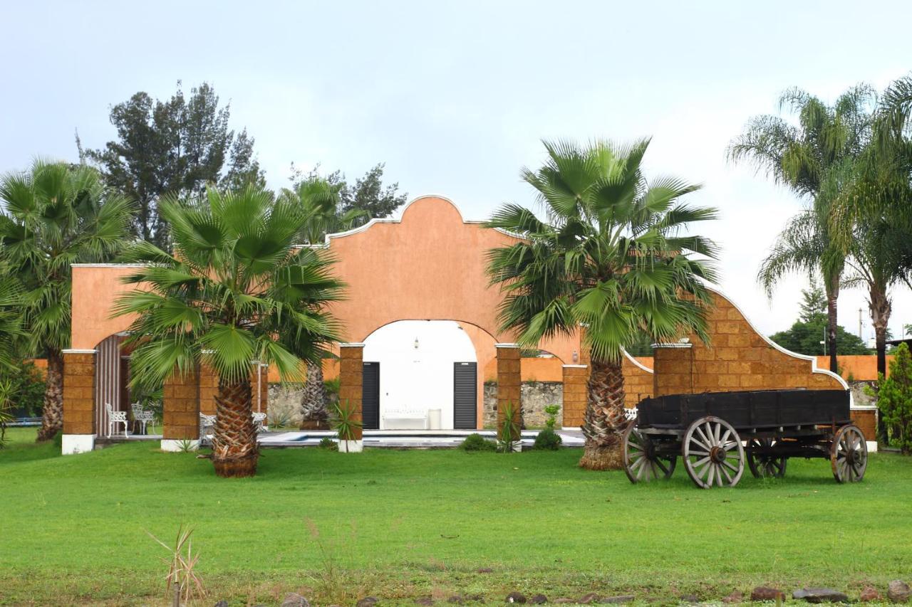 Hotel Meson Del Puente Acámbaro Zewnętrze zdjęcie